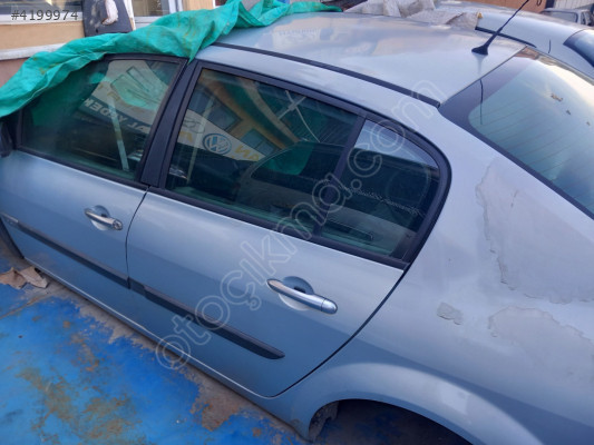 Renault megane 2 sol arka kapı komple dolu