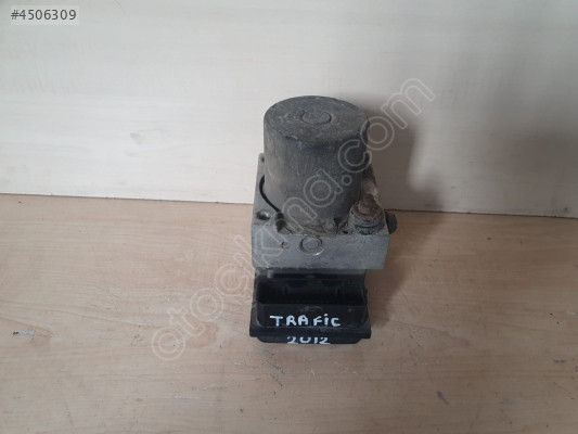 renault trafic 2012 2.0 abs beyni (son fiyat)