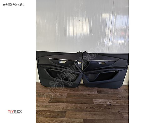 PEUGEOT 3008GT SAĞ SOL ÖN KAPI DÖŞEME İÇ AYDINLATMALİ