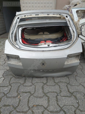RENAULT LAGUNA 3 BAGAJ KAPAĞI ORİJİNAL ÇIKMA 2009-2016