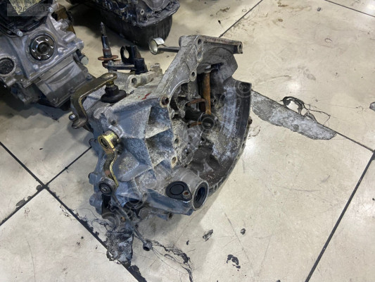 PEUGEOT  307   1.4  BENZİNLİ   ŞANZIMAN