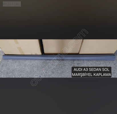 8V5853859 AUDİ A3 13-20 SEDAN SOL MARŞBİEL KAPLAMASI