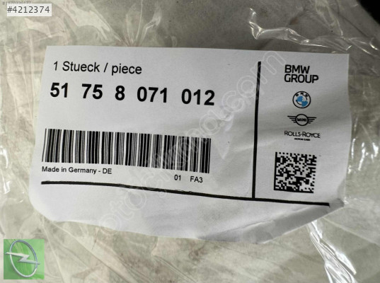 BMW G30 LCI TAMPON HAVA DEFLEKTÖRÜ ÖN ALT ORTA ORJ 51758071012