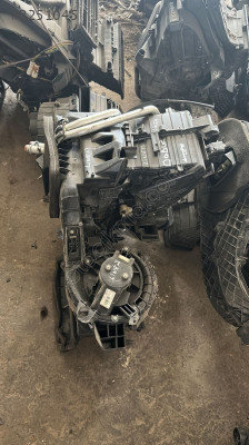 735631377 DOBLO 3 GENİŞAİLE KALORİFER KUTUSU KOMPLE