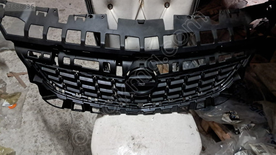 OPEL ASTRA J MAKYAJLI ÖN PANJUR ALT.OTO ERKAN ÜNYE