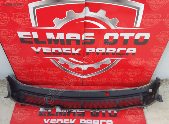FORD TOURNEO COURİER ÖN CAM IZGARASI ÇIKMA PARÇA
