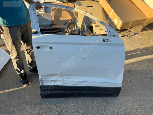 SEAT ATECA BEYAZ SAĞ ÖN KAPI ORJINAL
