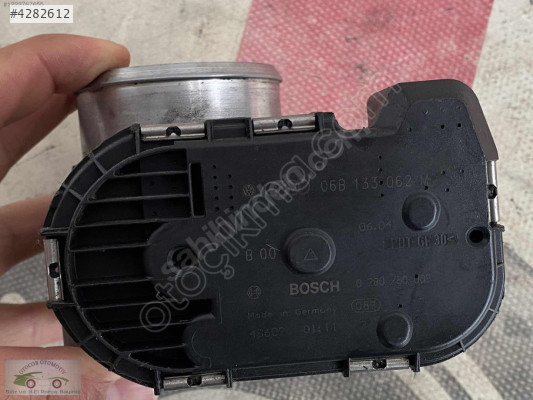 SKODA AUDİ VW 1.8T APU-AWT-BFB ÇIKMA ORJ GAZ KELEBEĞİ 06B133062M