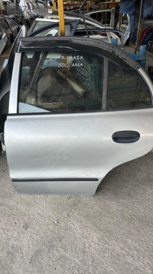 HYUNDAİ ACCENT YUMURTA KASA SAĞ ARKA KAPI