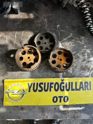 ASTRA F G VECTRA B 1.6 OKUYUCULU EKSANTİRİK DİŞLİSİ