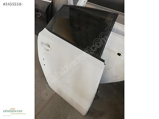 VOLKSWAGEN POLO SÖKME SAĞ ARKA KAPI DOLU