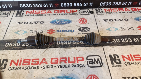 FORD COURİER SOL AKS ORJİNAL ÇIKMA