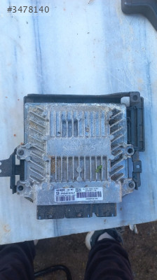 Peugeot 407 2.0 motor beyni