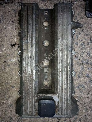 1739602.9 BMW E30 E36 318is M42 Külbütör Kapağı