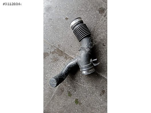 Renault Megane2 benzinli 1.6 16V hava filtre borusu 1.000 TL