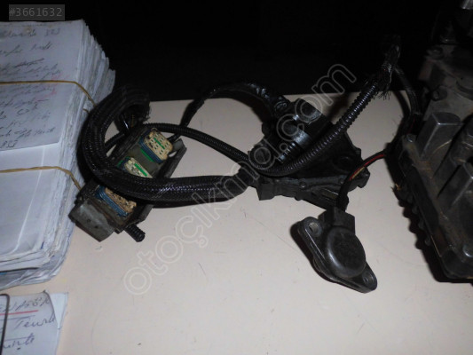 RENAULT LAGUNA 1999-2000 AD4 OTOMATİK ŞANZIMAN OKUYUCUSU