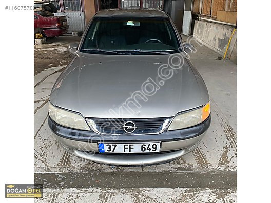 Opel Vectra B Makyajlı Kasa Çıkma Ön Far 99 Sonrası