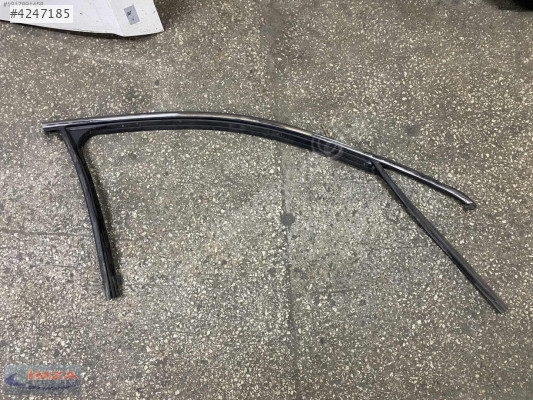 VW PASSAT B8 SAĞ ÖN KAPI FİTİLİ VE NİKELAJI