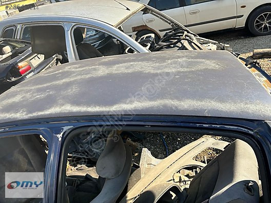 RENAULT CLİO 2 HATCHBACK KESME TAVAN , SAĞ SOL ARKA ÇAMURLUK