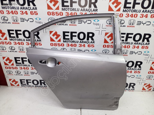 TOYOTA COROLLA ORJİNAL ÇIKMA SAĞ ARKA KAPI 19-25