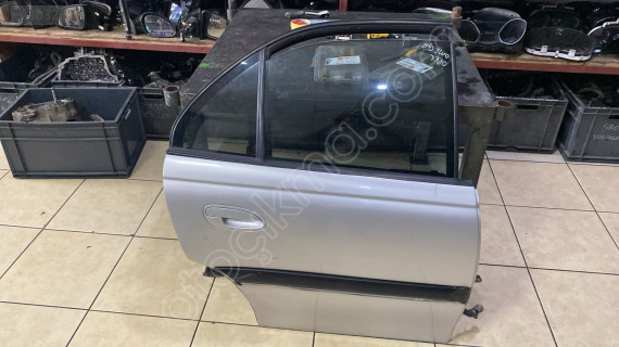OPEL OMEGA SAĞ ARKA KAPI