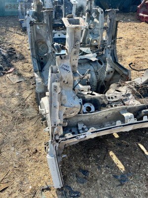 FORD TRANSİT CONNECT SOL ÖN ŞASE ÇEYREK GÜÇMANLAR OTO 05012551616