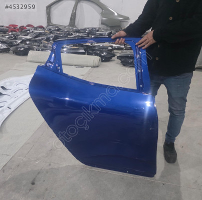 2021/2025 RENAULT CLİO LACİVERT SAĞ ARKA KAPI ORJINAL