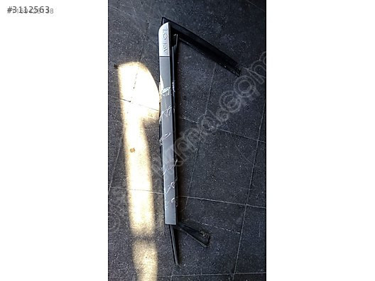 Renault Megane2 sol ön kapı sıyırıcı ve fitiller kapı bandı takı