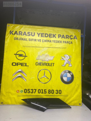 Opel Astra K Sol Arka Rüzgarlık
