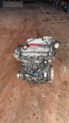 LAGUNA 1 2.0 8 VALF MOTOR F3R