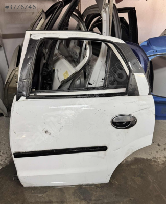OPEL CORSA C SOL ARKA KAPI DOLU EYUPCAN OTO'DA