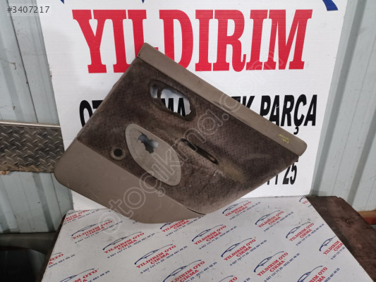 FORD MONDEO MK2 SAĞ ARKA KAPI DÖŞEMESİ