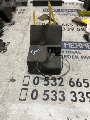 ÇIKMA MERCEDES W168 1688000348 MERKEZİ KİLİT POMPASI