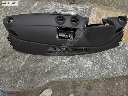 AUDİ A3 TORPİDO SIFIR ORİJİNAL 2013-2015