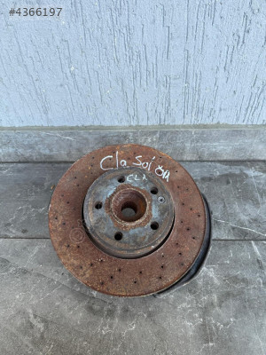 MERCEDES CLA SOL ÖN TAŞIYICI ÇIKMA EGE OTOMOTİV BURSA