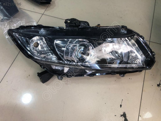 HONDA CİVİC XENON SAĞ FAR