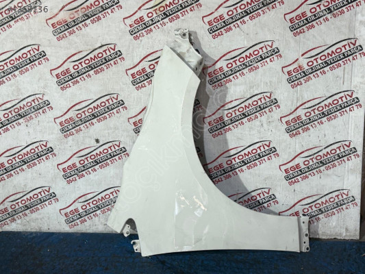 2019/2024 TOYOTA COROLLA BEYAZ SAĞ ÖN ÇAMURLUK ORJINAL