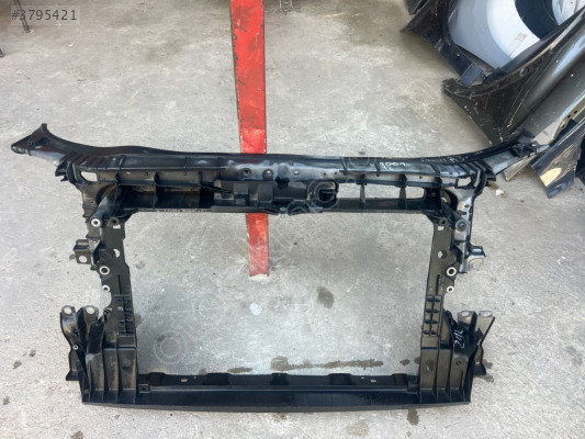 2009 2012 AUDİ A3 ÇIKMA ÖN PANEL