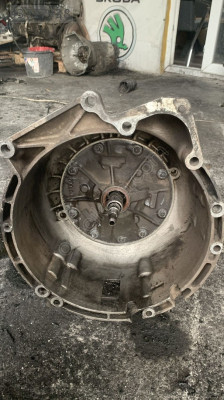 Bmw 5 Serisi e39 Otomatik Şanzıman Komple Parçası
