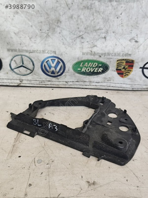 Audi A3 8L Sigorta Kutusu Yuvası 8L0858387A