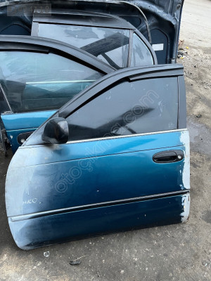 Toyota corolla efsane kasa sol ön kapı çıkma orijinal