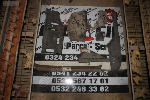 MİTSUBİSHİ GALANT 1988 1.8 BAKALİTLER