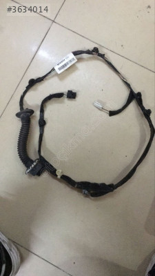 DACIA DUSTER SOL ARKA KAPI TESİSATI 241267957