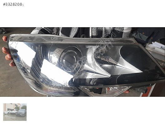 2013 SKODA SUPER B ORJİNAL SAĞ FAR ÜNALLAR OTO ÇIKMA YEDEK PARÇA