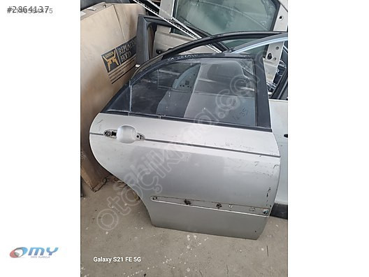2005 - 2011 KİA CERATO SAĞ ARKA KAPI