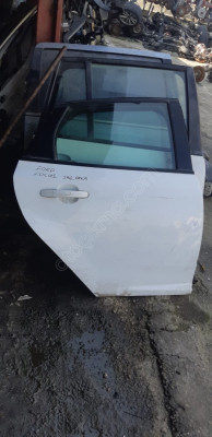 FORD FOCUS SAĞ ARKA KAPI ÇIKMA ORJJINAL
