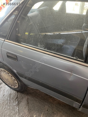 MAZDA 626 SAĞ ARKA KAPI DOLU