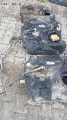 FORD C-MAX YAKIT DEPOSU 3M51-9002-AE