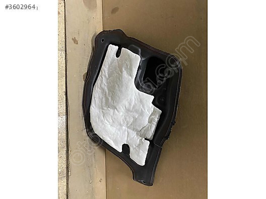 BMW F10 SAĞ ARKA KAPI SÜNGERİ