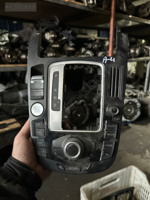 AYDI A4 ÇIKMA ORTA KONDOL VİTES ÇERÇEVESİ